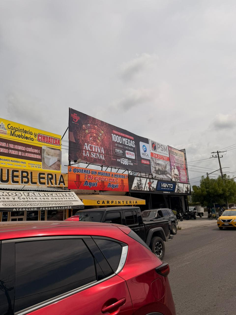 VA MANZANILLO AV. GAVIOTAS CC